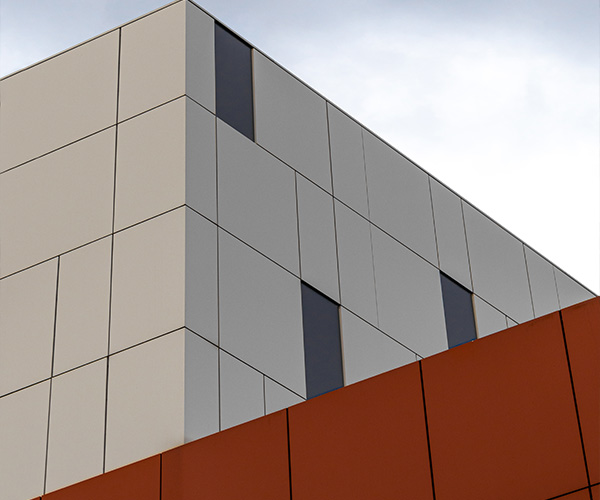 Facade and cladding anchor systems